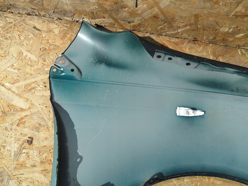 фото №8, Toyota yaris 1999-2004 крыло левый