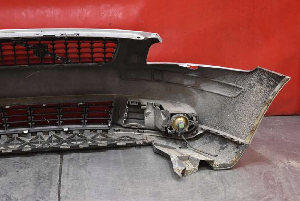 фото №15, Бампер перед передний серебристый 30657005 volvo v50 04-12