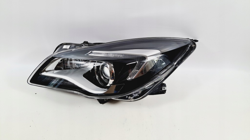 Купити Opel insignia a рестайлінг  фара ліва ксенон led 13426663