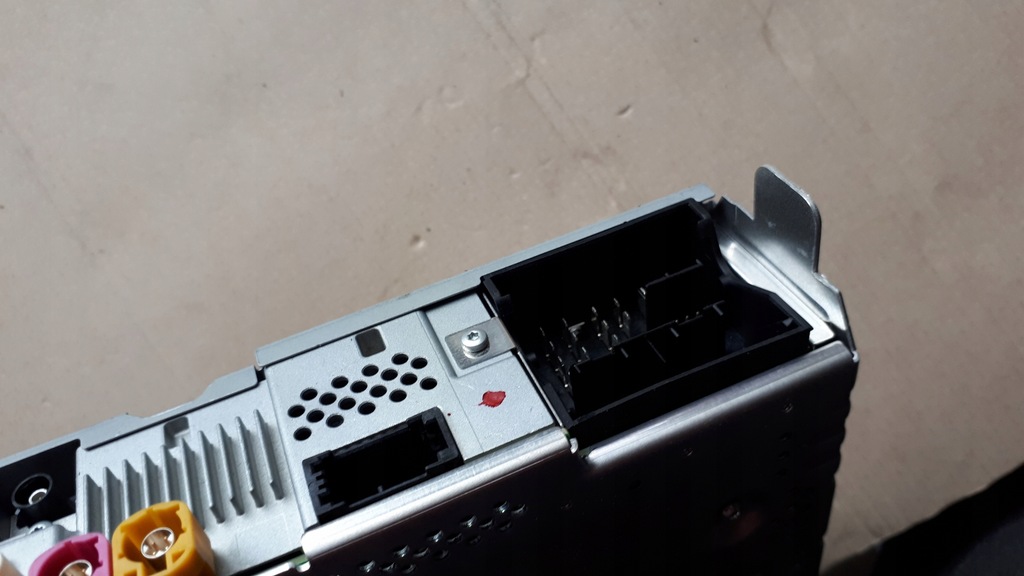 фото №12, A4 b9 8w считыватель навигации navi mib hs sim a5 8w