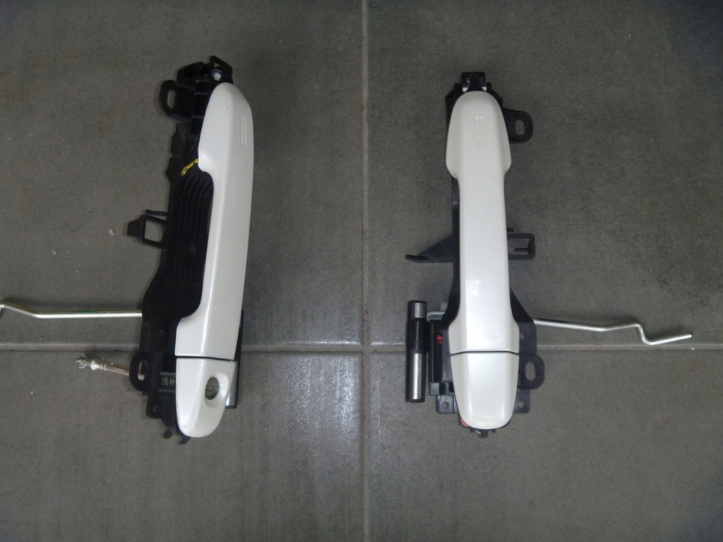 фото №8, Toyota c-hr молдинг уплотнитель хром дверь передних правых lub левых