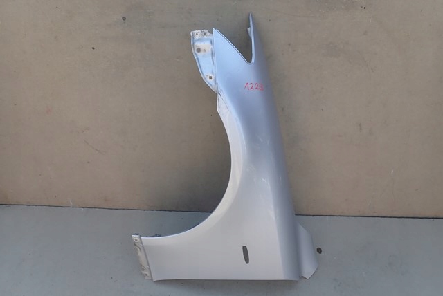 фото №1, Крила лівий передній перед lexus is 05-12r