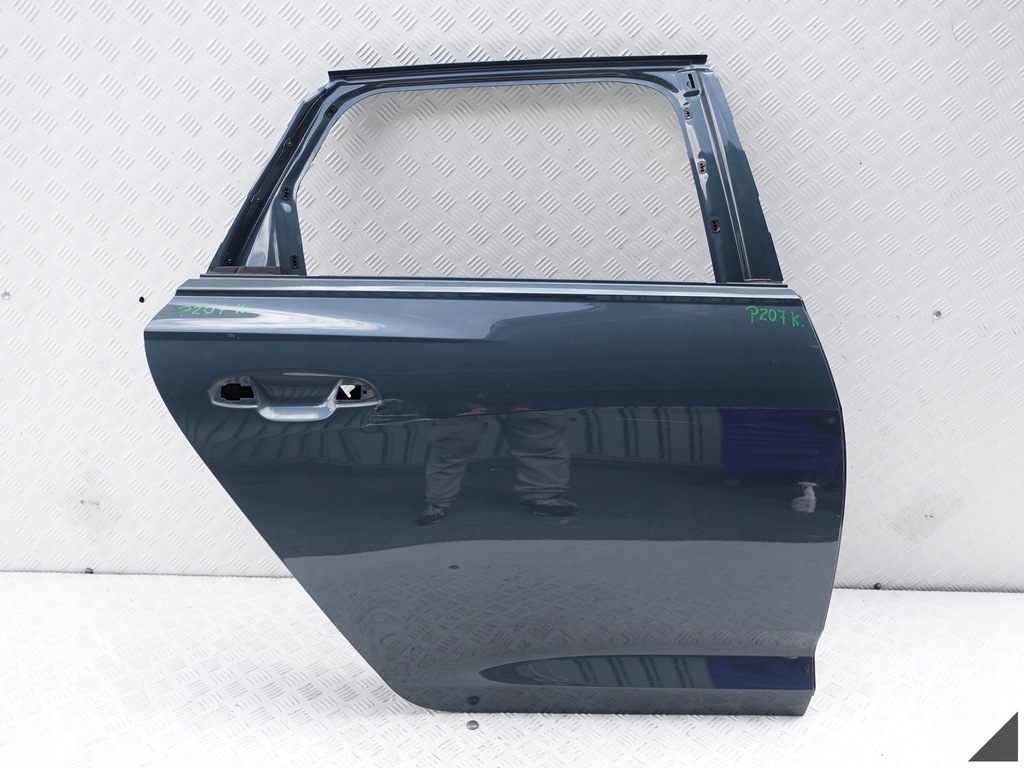 фото №1, Audi a6 c8 4k9 18- kombi avant allroad дверь задняя r