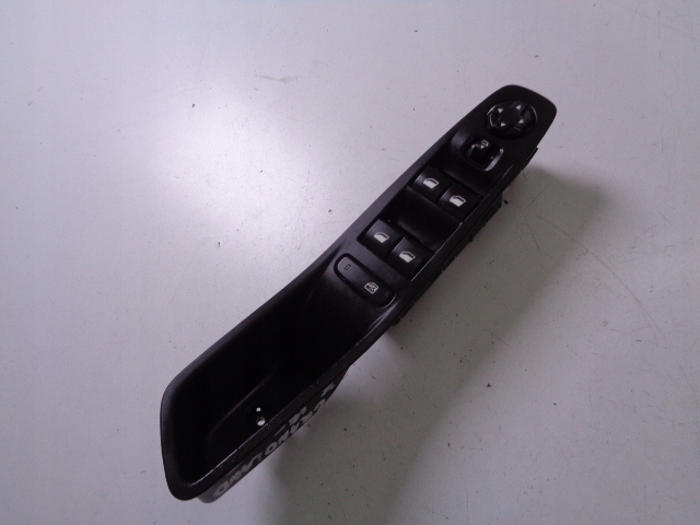 фото №1, Панель окон левый перед opel grandland x 2017-