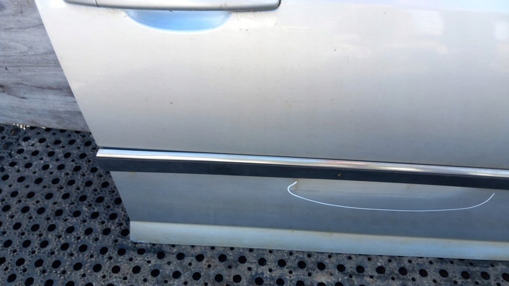 фото №6, Peugeot 407 5d дверь перед правый ezrc