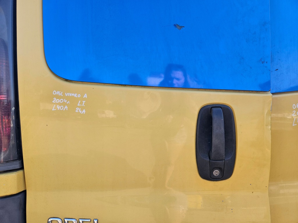 фото №6, Opel vivaro a дверь левый задняя левая задние с крышки форточка крышка багажника l40a 88u