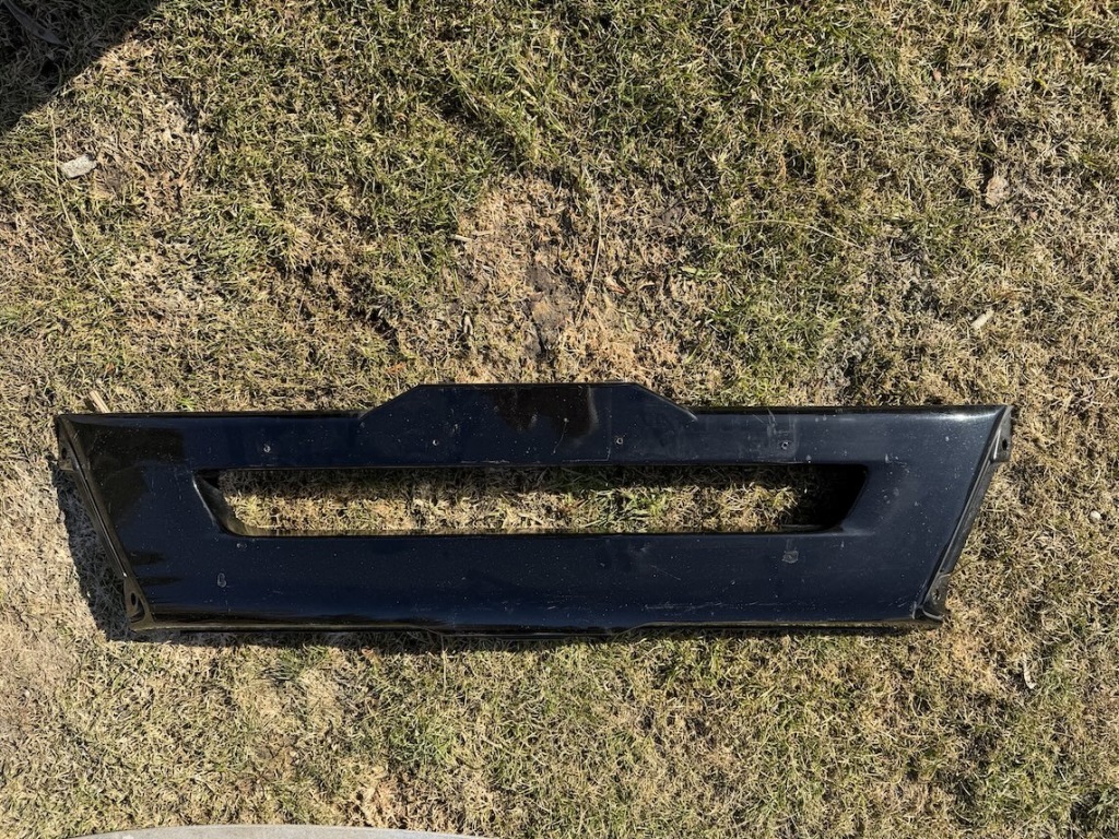 фото №1, Mitsubishi eclipse cross накладка молдинг w бампер передній перед оригінал