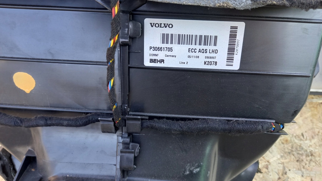 фото №6, Обігрівач volvo v70 ii lift 05r 30661705