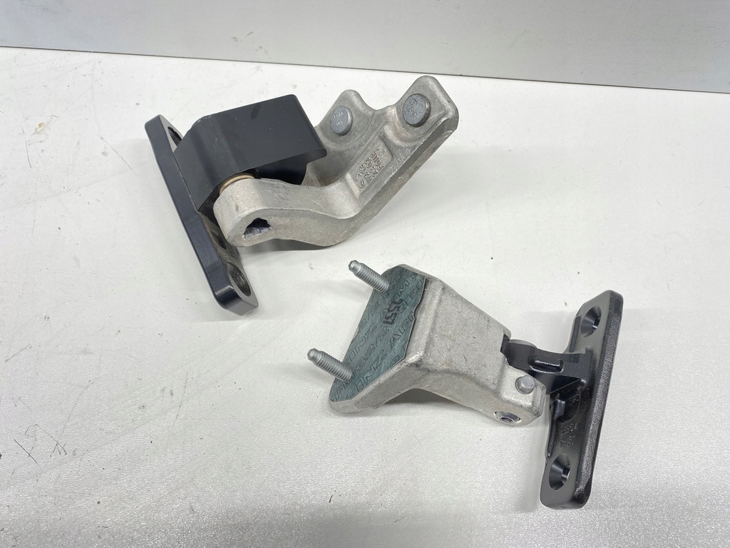 фото №10, Петля дверь правый нижний верхний mercedes e-klasa 213 w213