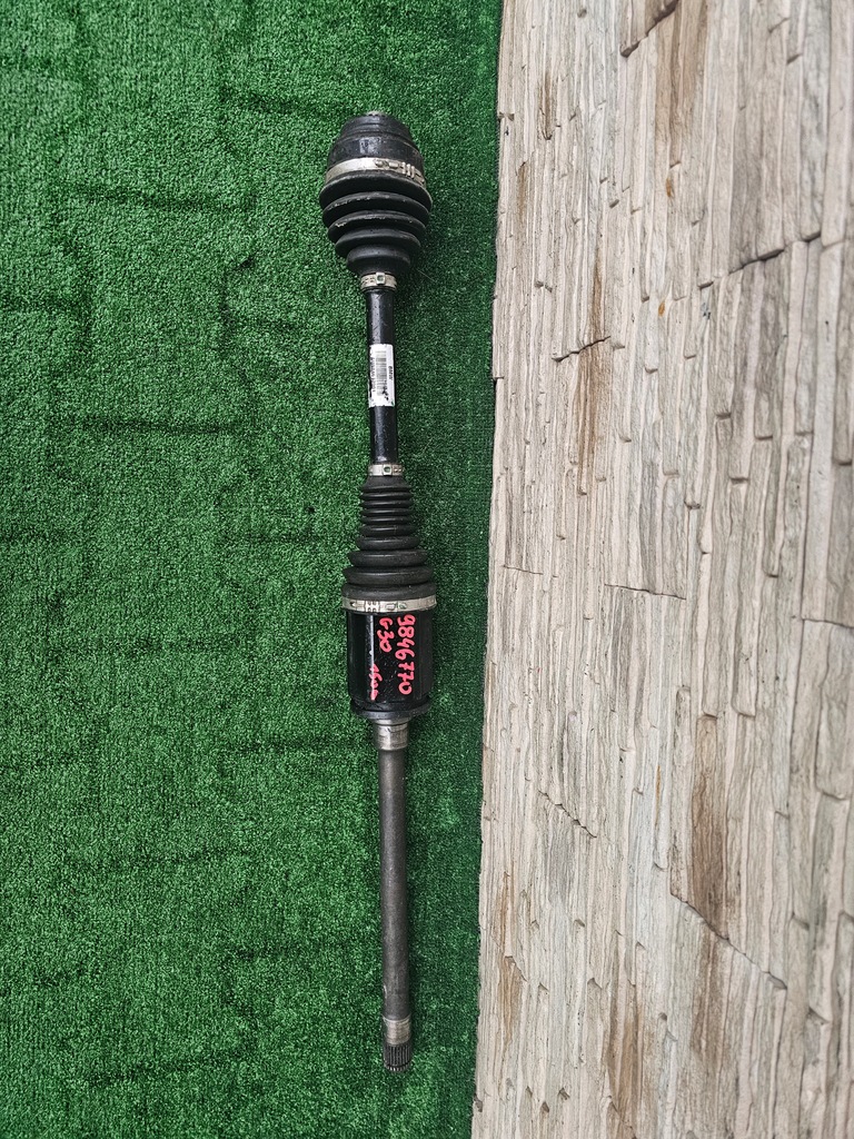 фото №1, Приводной вал bmw 5 g30 g31 9846770