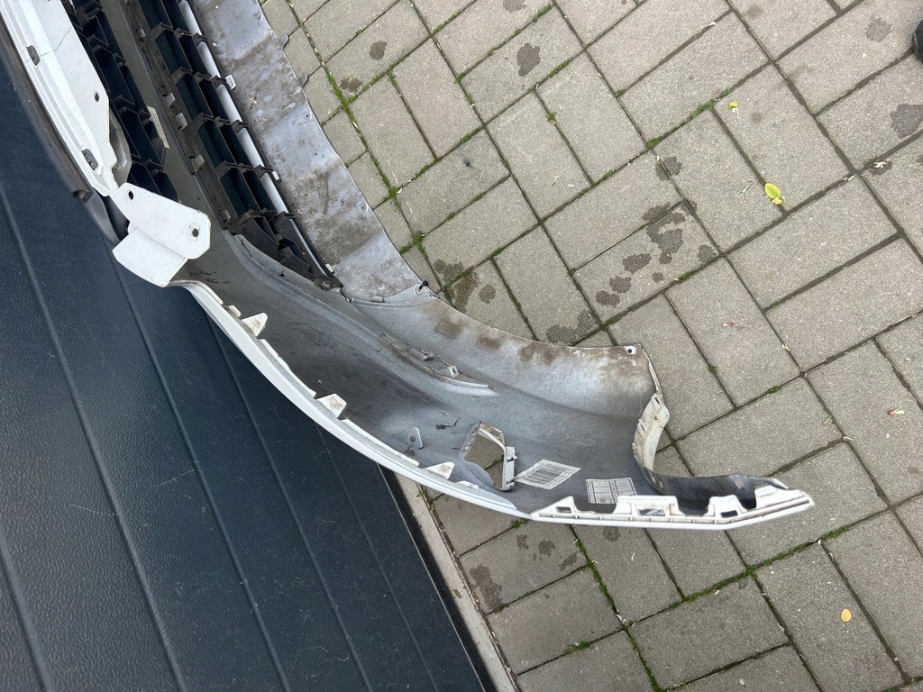 фото №14, Volvo xc-60 xc60 i lift 13-17 бампер перед радар 31333833 решітка радіатора