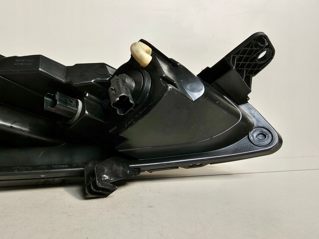 Фара противотуманная фара led перед передний левый citroen c3 3 3 9823313080 европа Цена