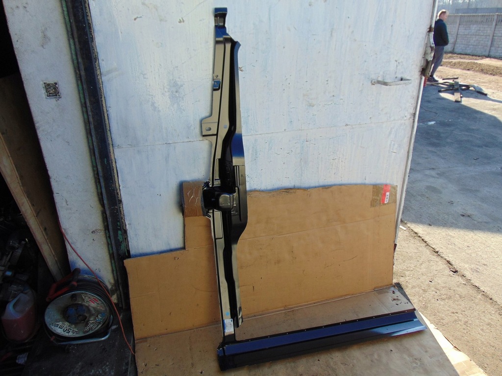 фото №7, Обшивка блок двигателя правый порог ford transit custom