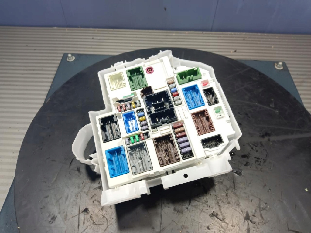 фото №1, Opel astra l 1.2 thp коробка bsi 9857038280