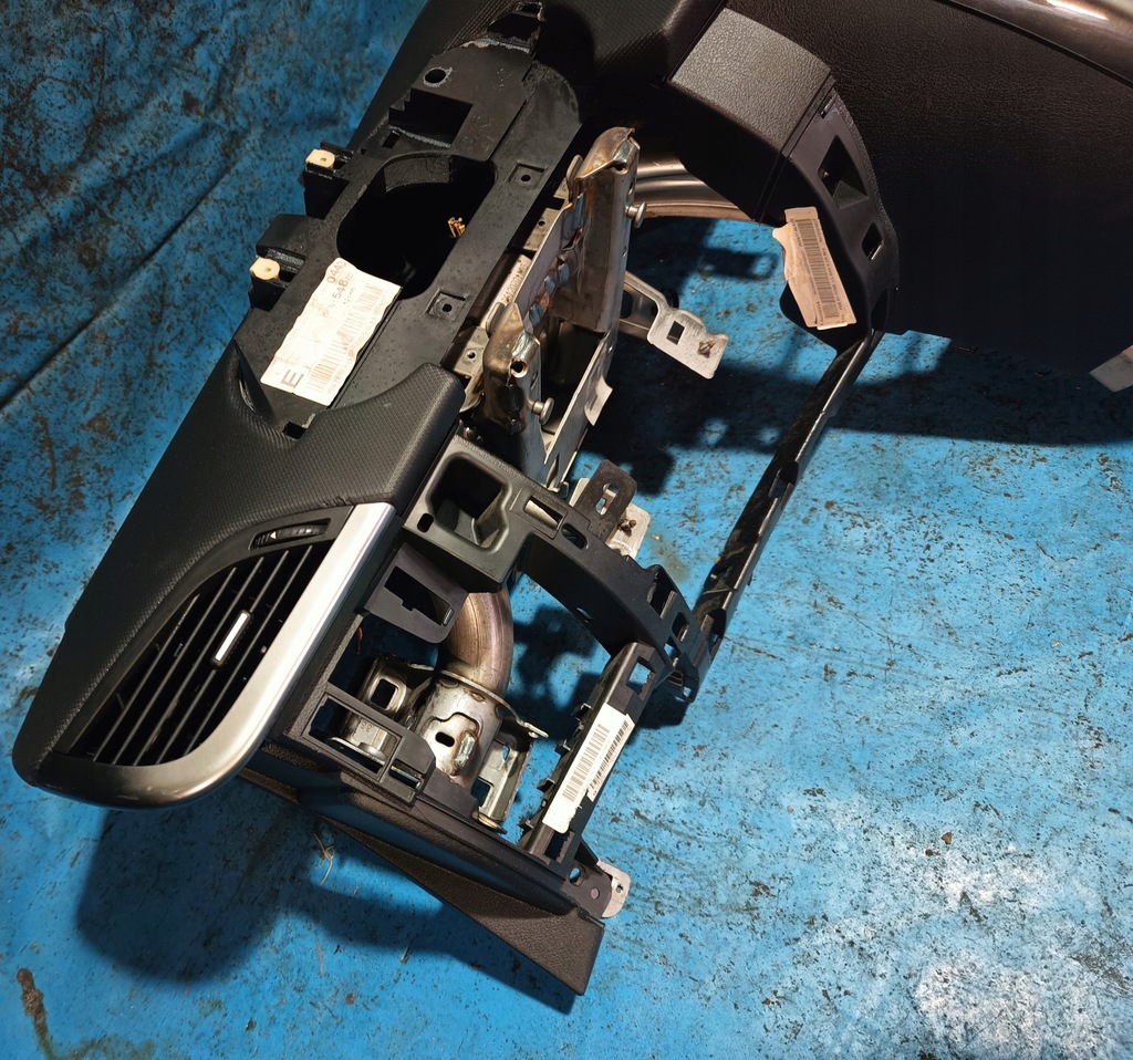 фото №4, Консоль приборная панель приборная приборная панель peugeot 207 cc