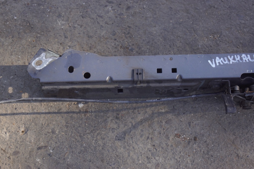 фото №3, Pas усилитель верхний перед opel insignia a