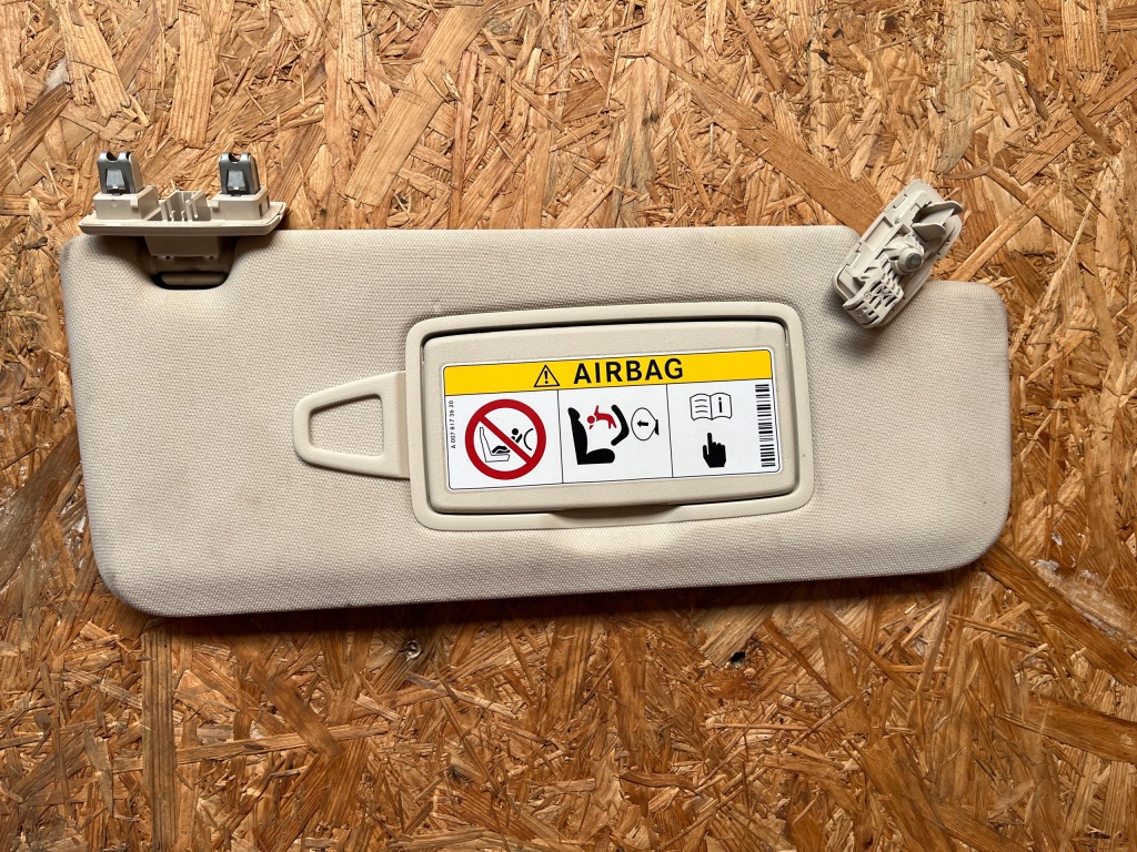 фото №1, 152 mercedes w222 защита солнцезащитная солцезащитный козырёк правое