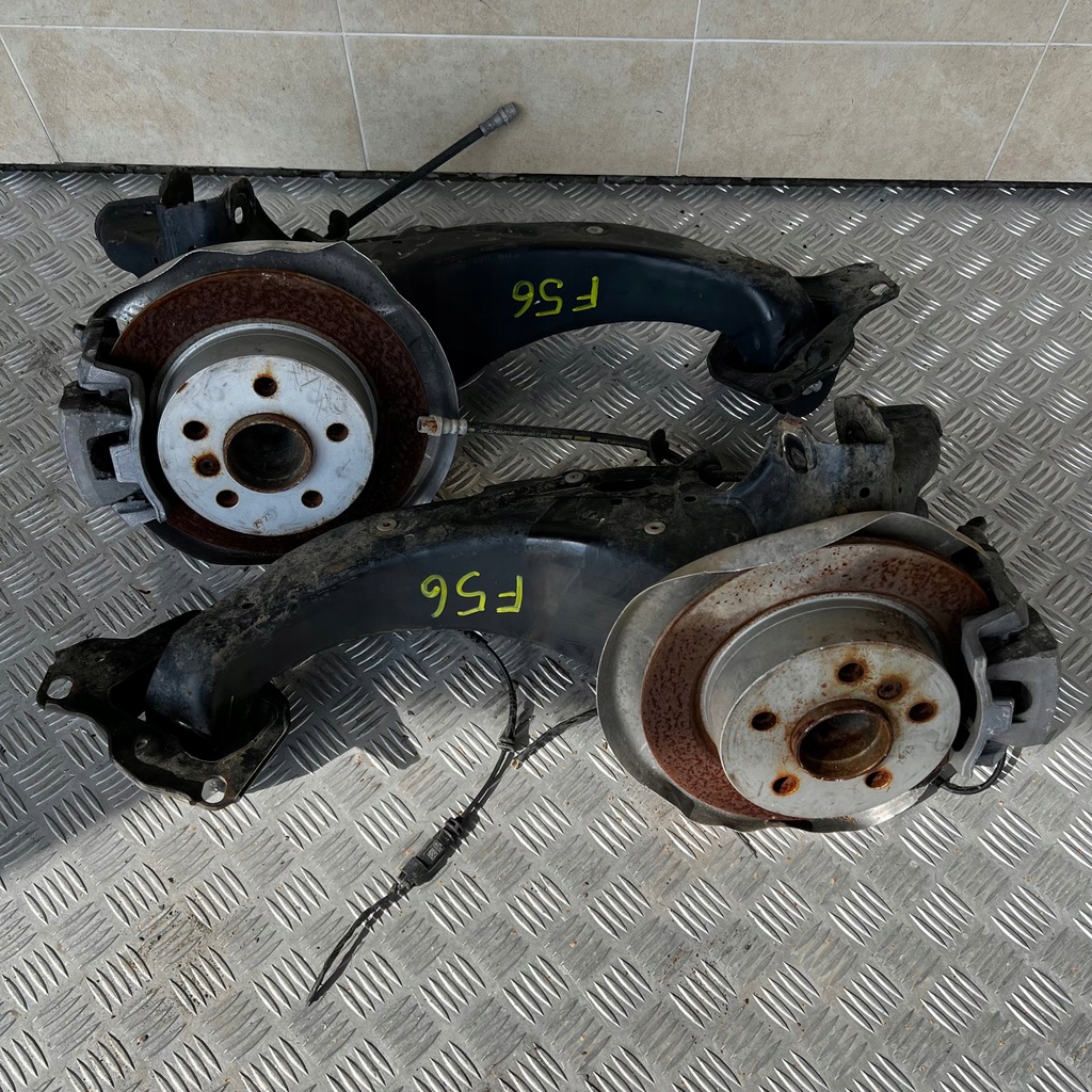 фото №1, Поворотний кулак задня права mini cooper f56