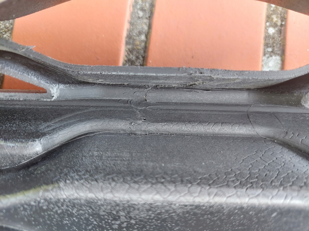 фото №4, Volkswagen t-roc 17- решётка радиатора решётка радиатора решётка оригинал