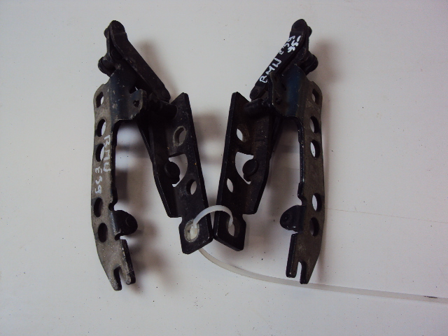 фото №1, Петлі капот bmw 5 e39 1995-2004