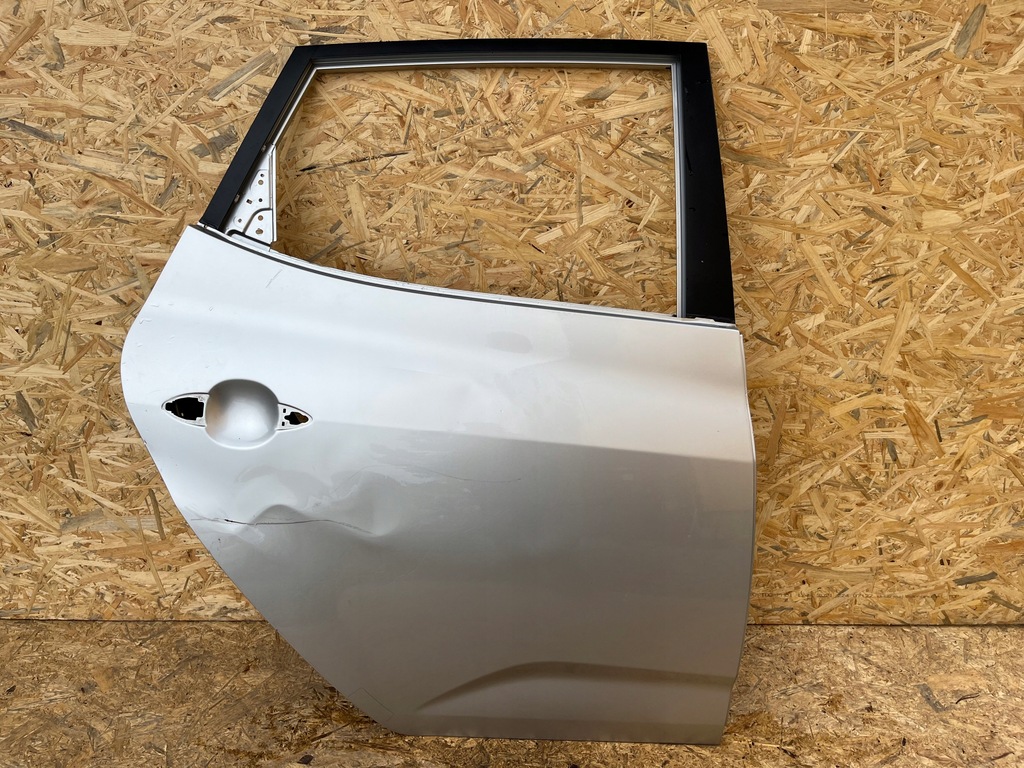 фото №1, Hyundai ix20 ix-20 10- дверь задние задняя правое