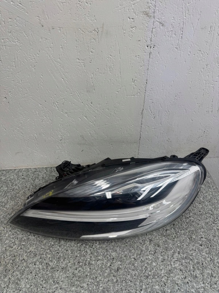 Фара лівий перед full led volvo v40 2 2012-2018r r-design 32228485 в Україні