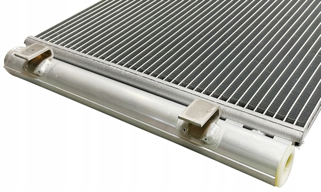 Радіатор кондиціонера renault master 2010-2020 Оригінал