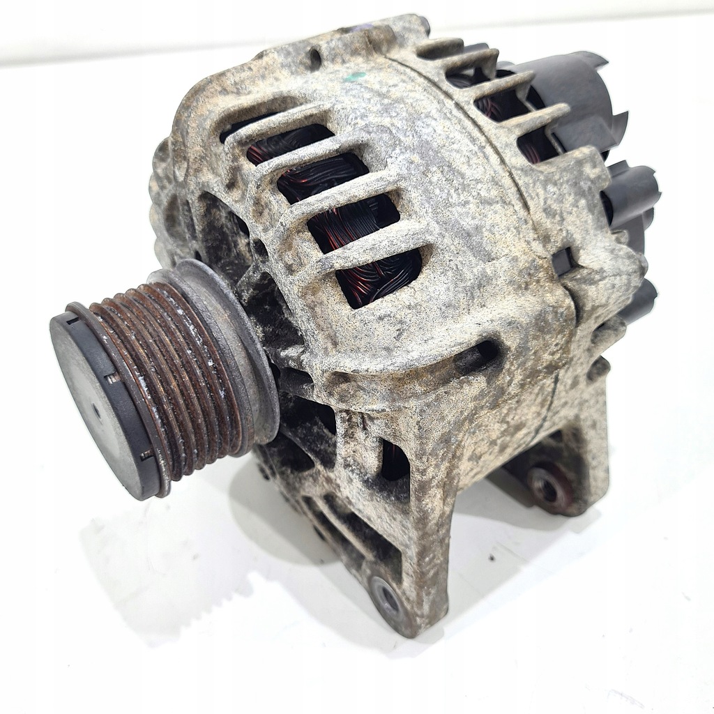 фото №1, Генератор renault captur i clio iv 231007865r tg12c124