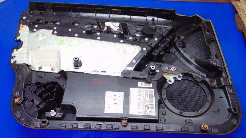 фото №7, Обшивка дверь правый перед mercedes c klasa w204