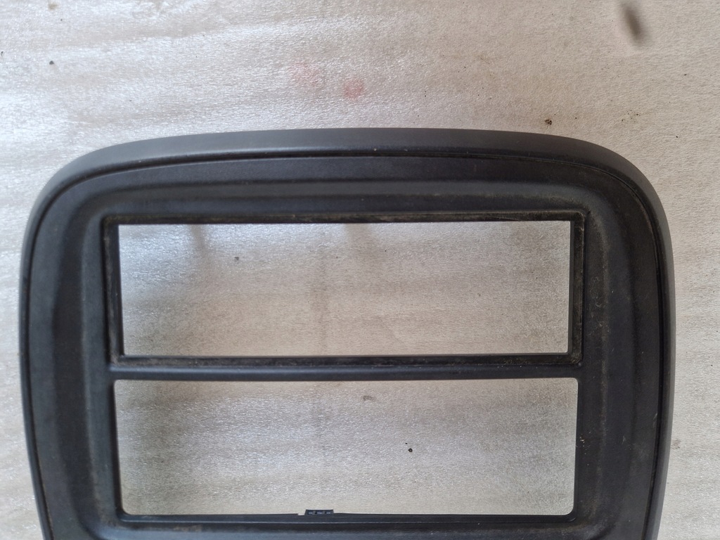 фото №2, Vivaro b trafic talento рамка консоли радио