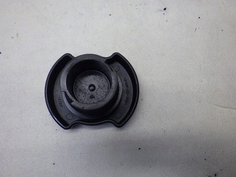 фото №3, Крышка заливной масла ford mondeo