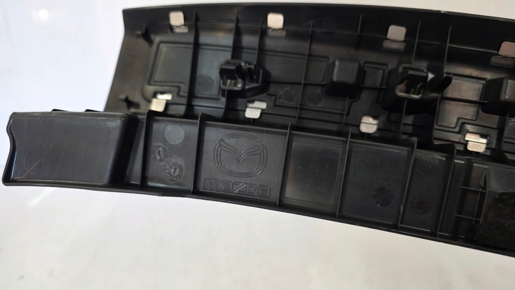 фото №7, Защита поперечина заднего багажника пластик mazda 6 gj kombi