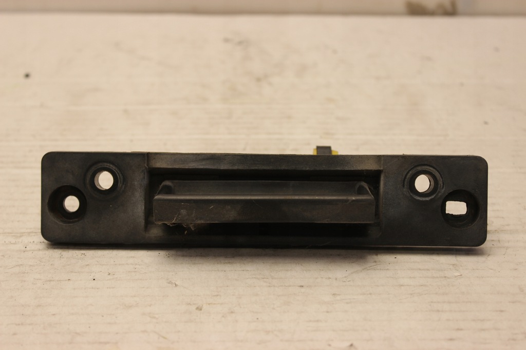 фото №1, Kia sorento 02r- ручка кришки задня багажника задній