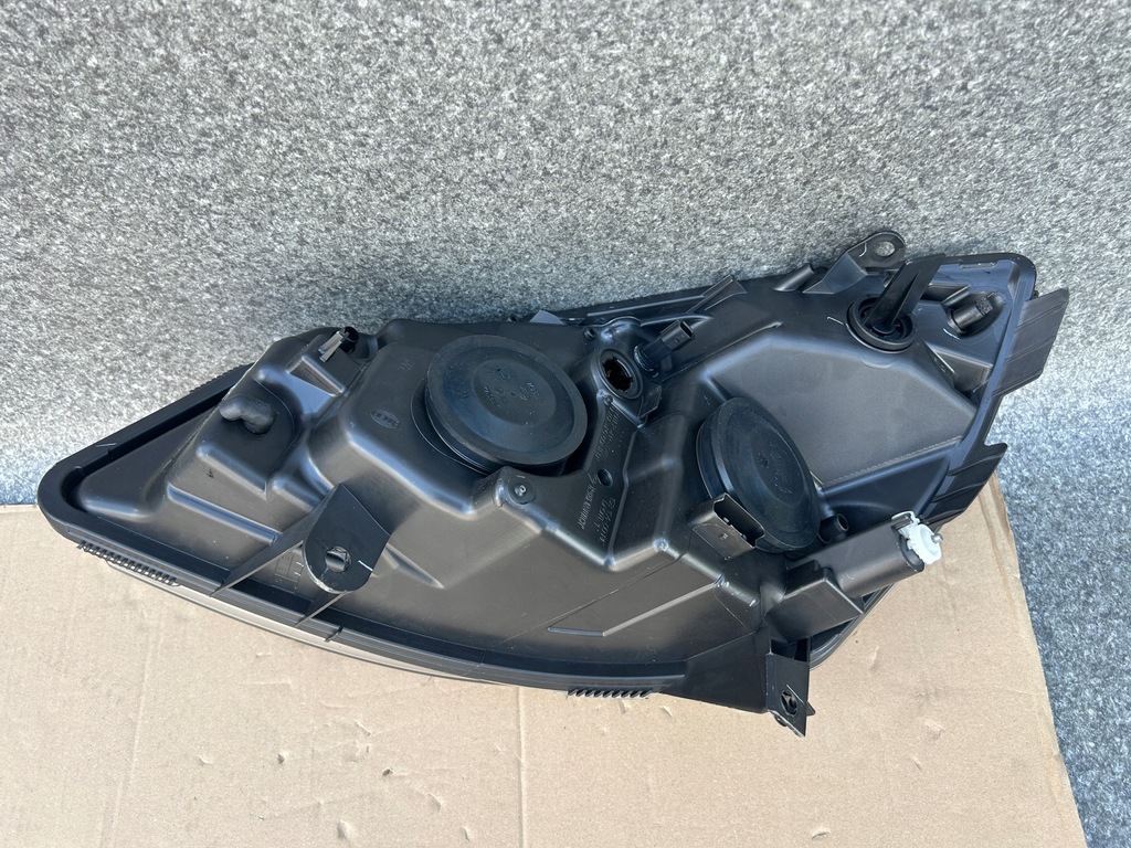 фото №5, Лампа правая передняя renault scenic ii 7701064130e