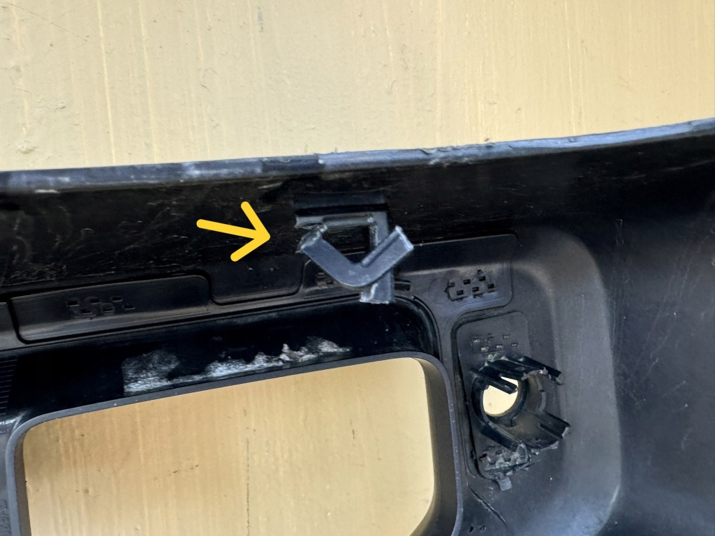 Jeep wrangler iv 4 17r- спойлер накладка бампера задняя задняя 6df69trma с Разборки