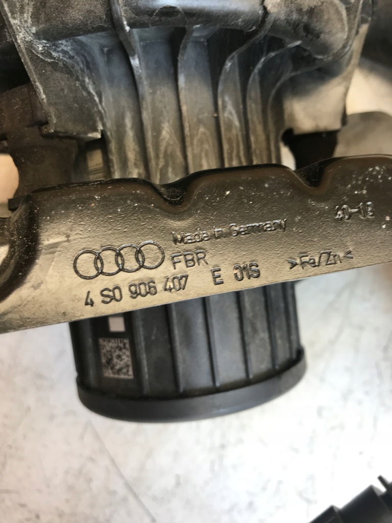 фото №7, Audi r8 plus 4s насос вторичный воздуха 4s0906601b