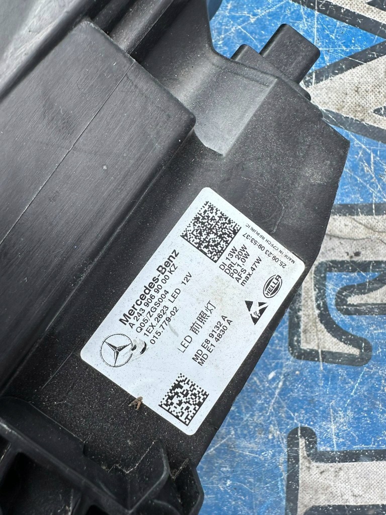 Лампа права mercedes eqb eqa 243 full led 2439069000 Київ