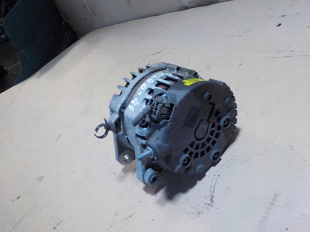 фото №5, Hyunday i40 генератор 37300-2a800 1.7 crdi