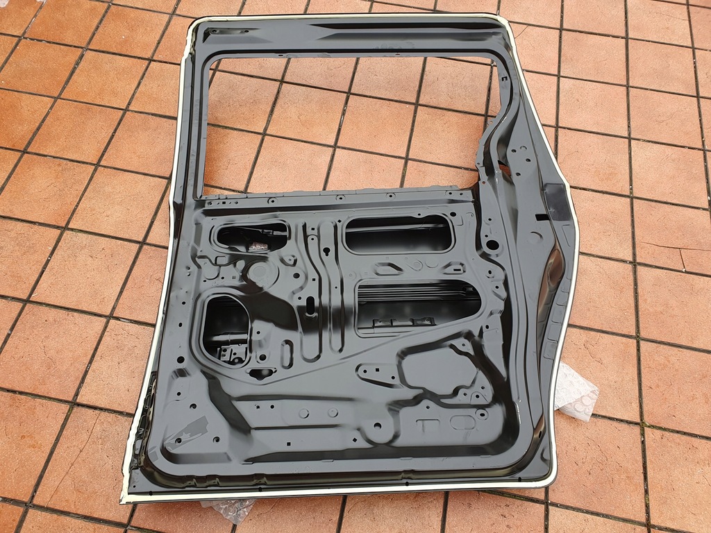 фото №13, Toyota sienna 2010-20 дверь задние правое