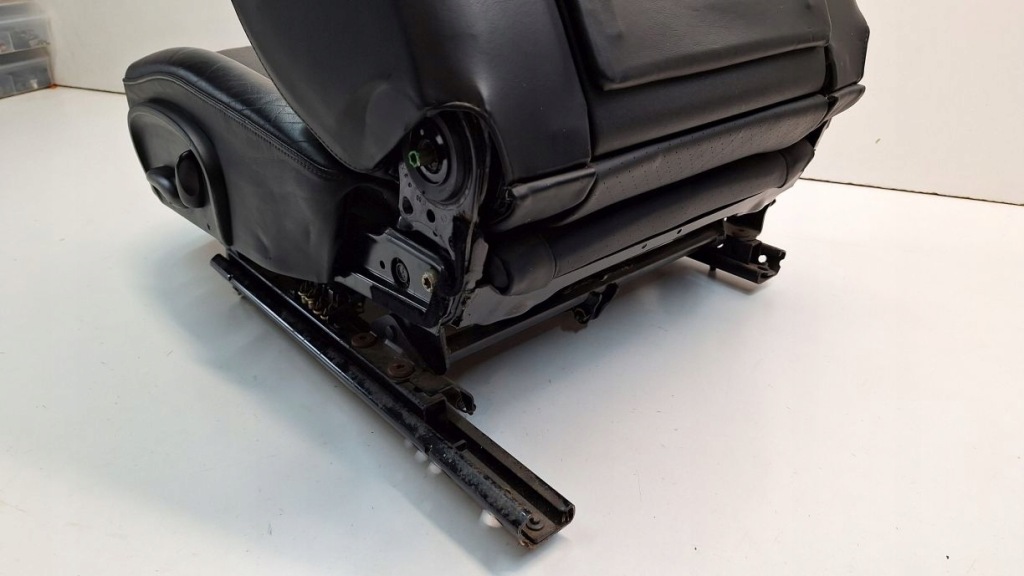 Porsche carrera 996 boxster 986 сидіння лівий чорний Ціна