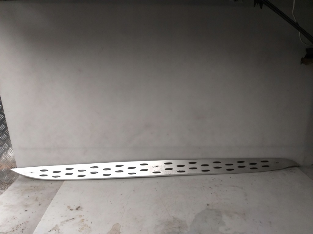 Купить 1666980548 mercedes ml w166 молдинг порог подножка