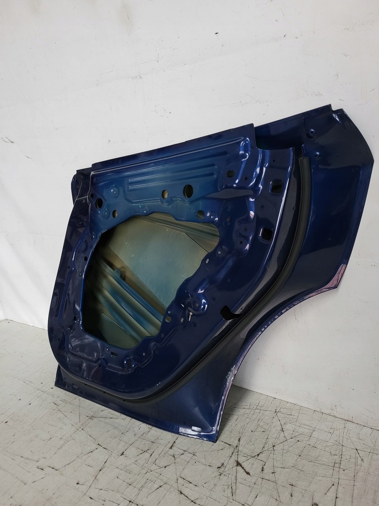 фото №9, Дверь правое задняя задние tesla model y