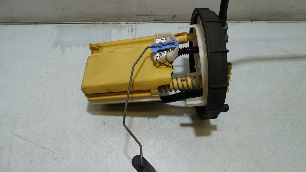 фото №1, Насос топлива fiat scudo ii 1.6jtd