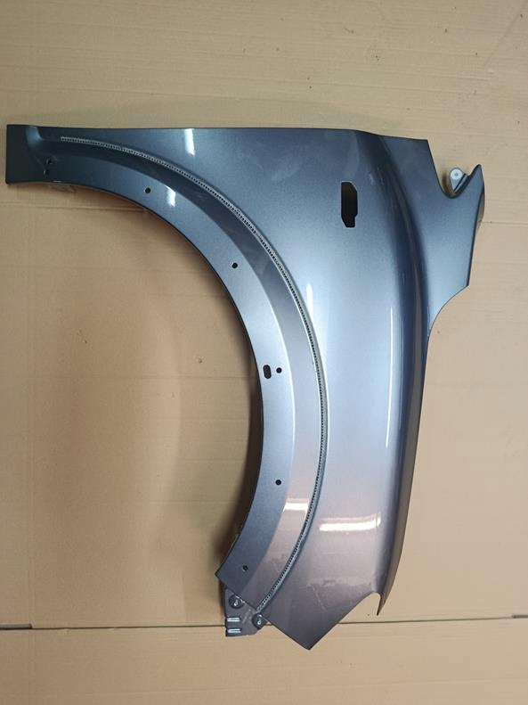 фото №1, Dacia sandero iii stepway 21- крыло правый перед передний