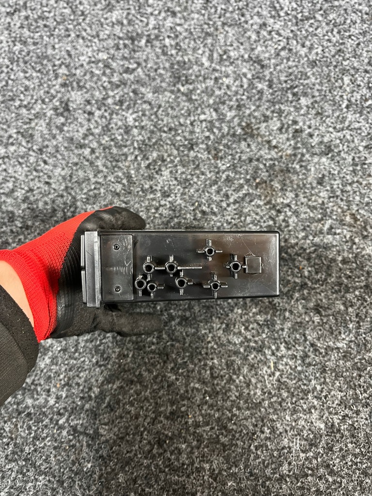 фото №8, Cup держатель кронштейн na кружки peugeot 206