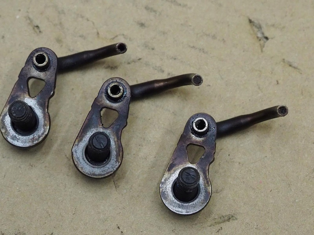 фото №11, Насадка розпилювач поршня volvo v70 s60 2,4t бензин