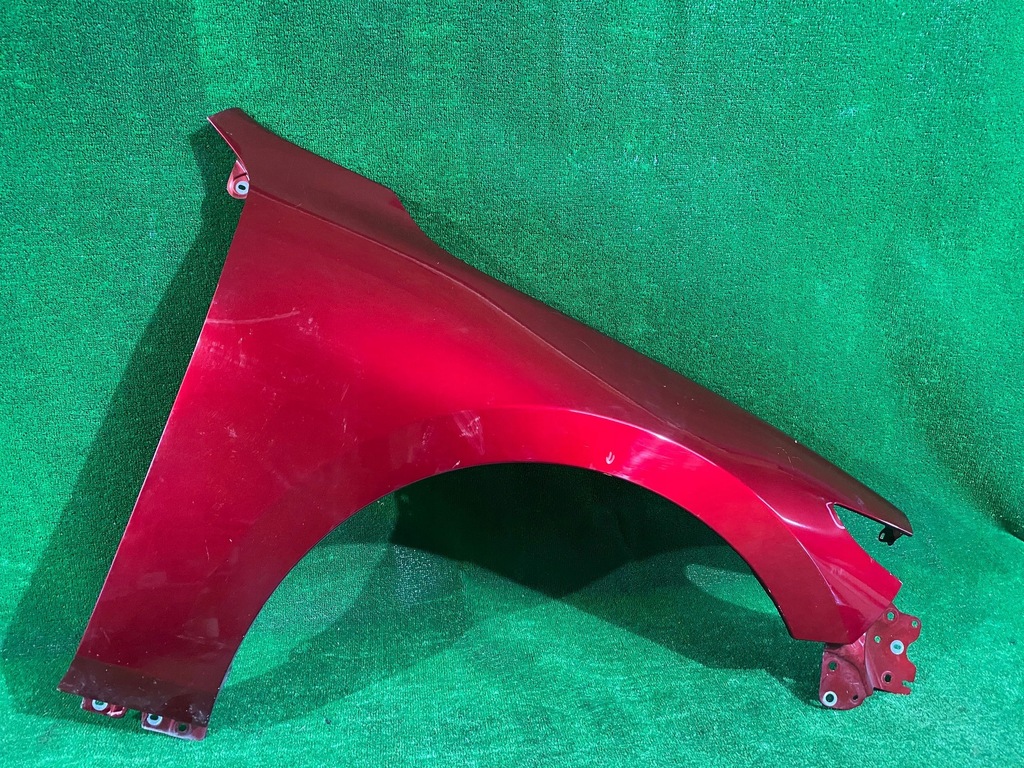 фото №1, Крыло передний правый mazda 3 bp 18-