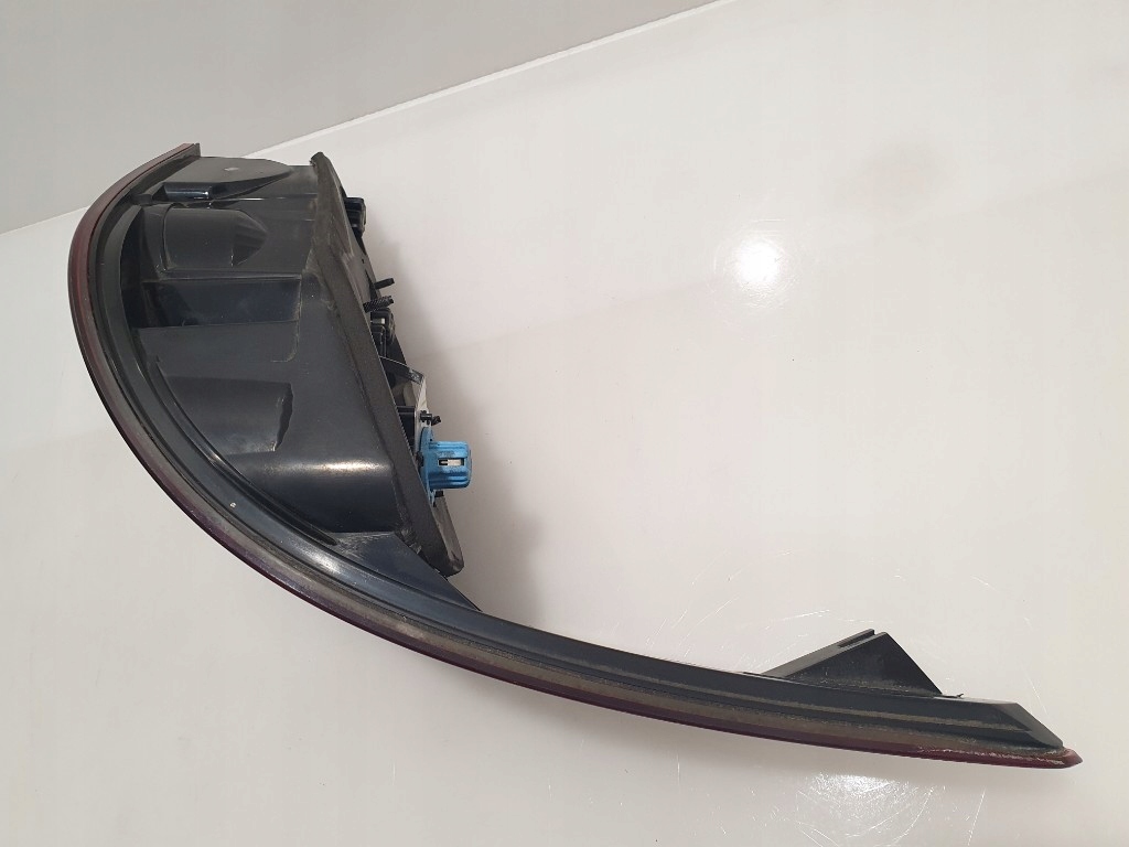 фото №8, Mercedes r-klasa w251 лампа задняя правая europa