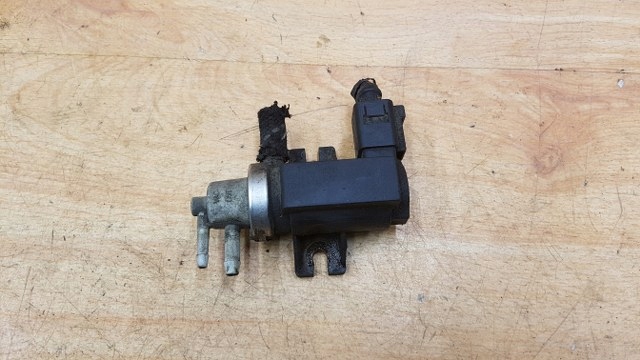 Купить Клапан вакуумa vw passat b5 1.9 tdi