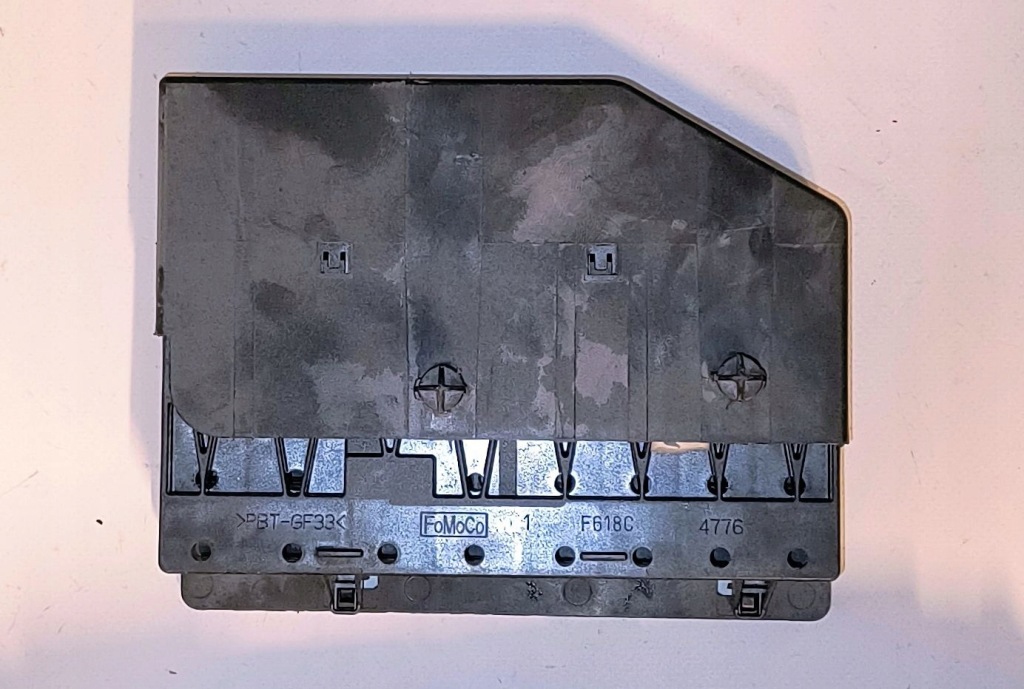 фото №9, Ford edge ii mk2 lift 18- 2.0 ecoblue tdci коробка предохранителей основание